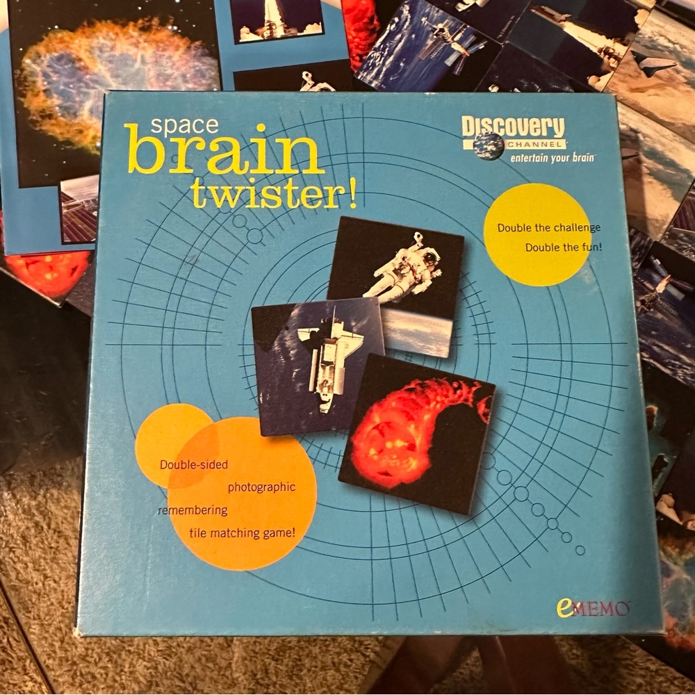 2005 Discovery Channel Space Brain Twister Memory Educational Game
